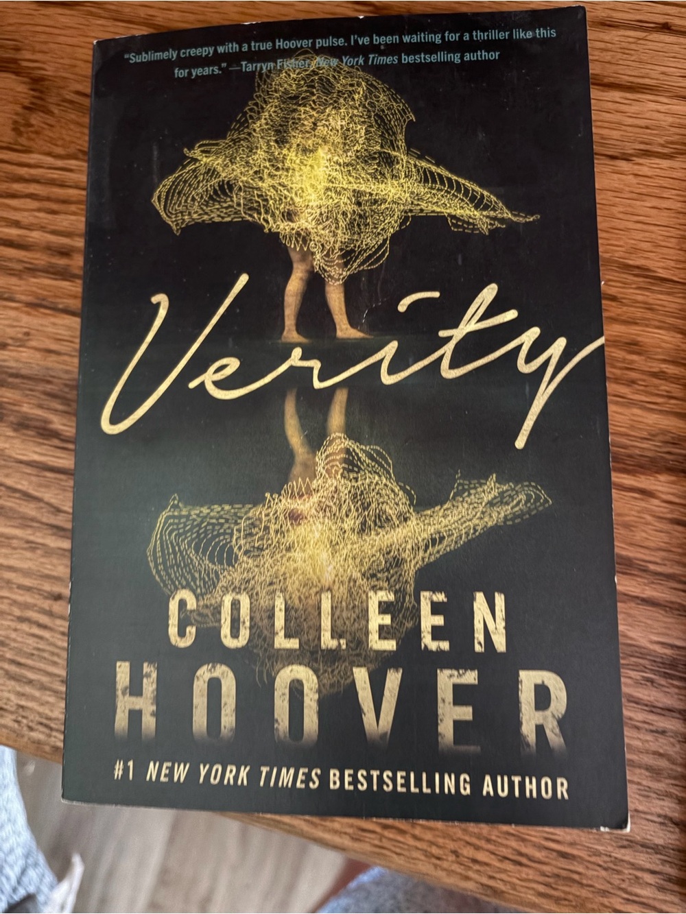 Verity by Colleen Hoover - Black & Gold Paperback